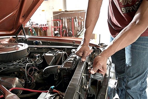 Andria: Gli attrezzi che non possono mancare in un garage per la  manutenzione dell'auto